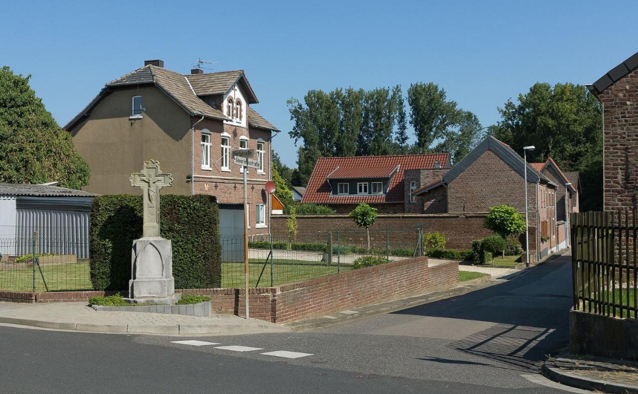 B&B 'T Wehrzien Selfkant Luaran gambar